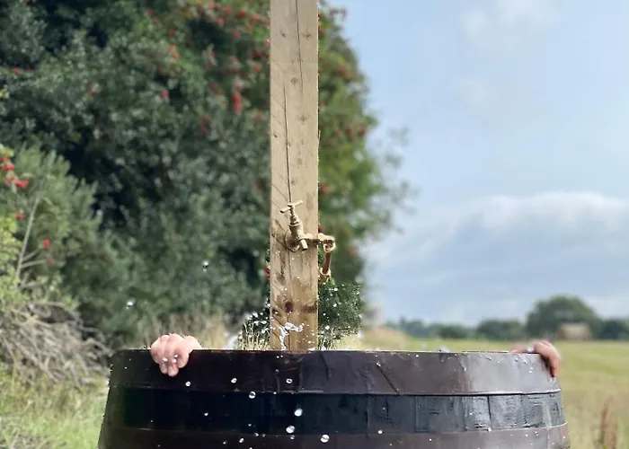 Nyaraló Tranquil Tigin - Your Little In *